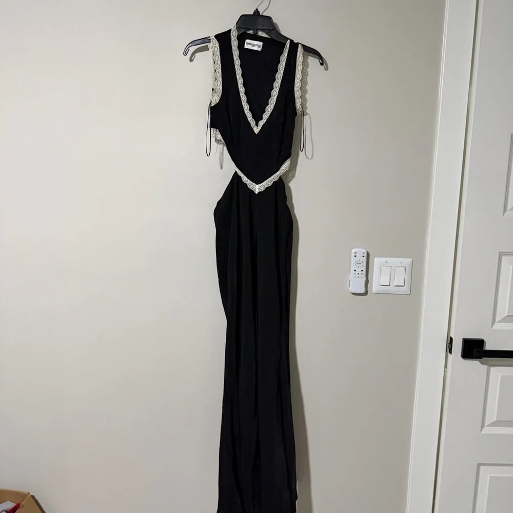 Princess Polly Keila Maxi Black Dress Size 2 - Picture 2 of 5